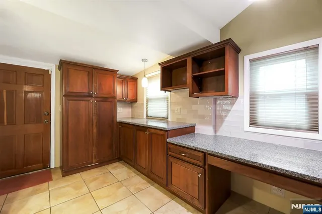 $4,000 | 75 Bogert Street, Teaneck, NJ 07666