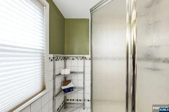 $4,000 | 75 Bogert Street, Teaneck, NJ 07666