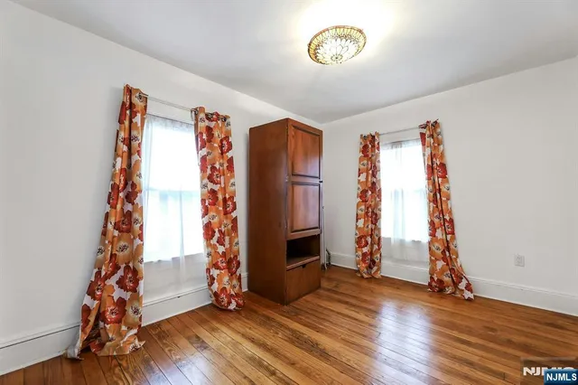 $4,000 | 75 Bogert Street, Teaneck, NJ 07666