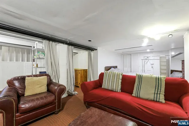 $4,000 | 75 Bogert Street, Teaneck, NJ 07666