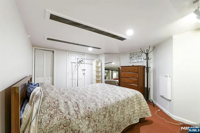 $4,000 | 75 Bogert Street, Teaneck, NJ 07666