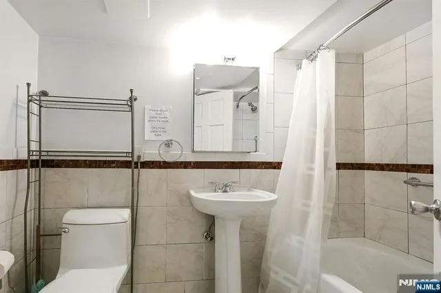 $4,000 | 75 Bogert Street, Teaneck, NJ 07666