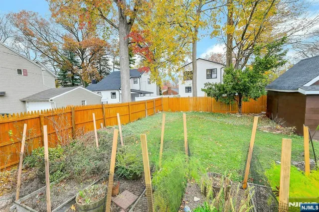 $4,000 | 75 Bogert Street, Teaneck, NJ 07666