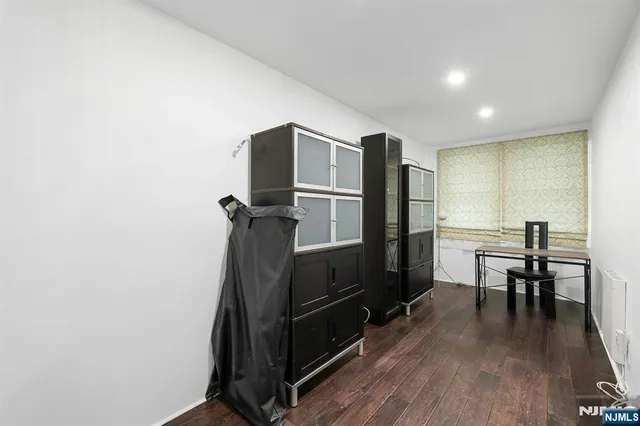 $4,000 | 75 Bogert Street, Teaneck, NJ 07666