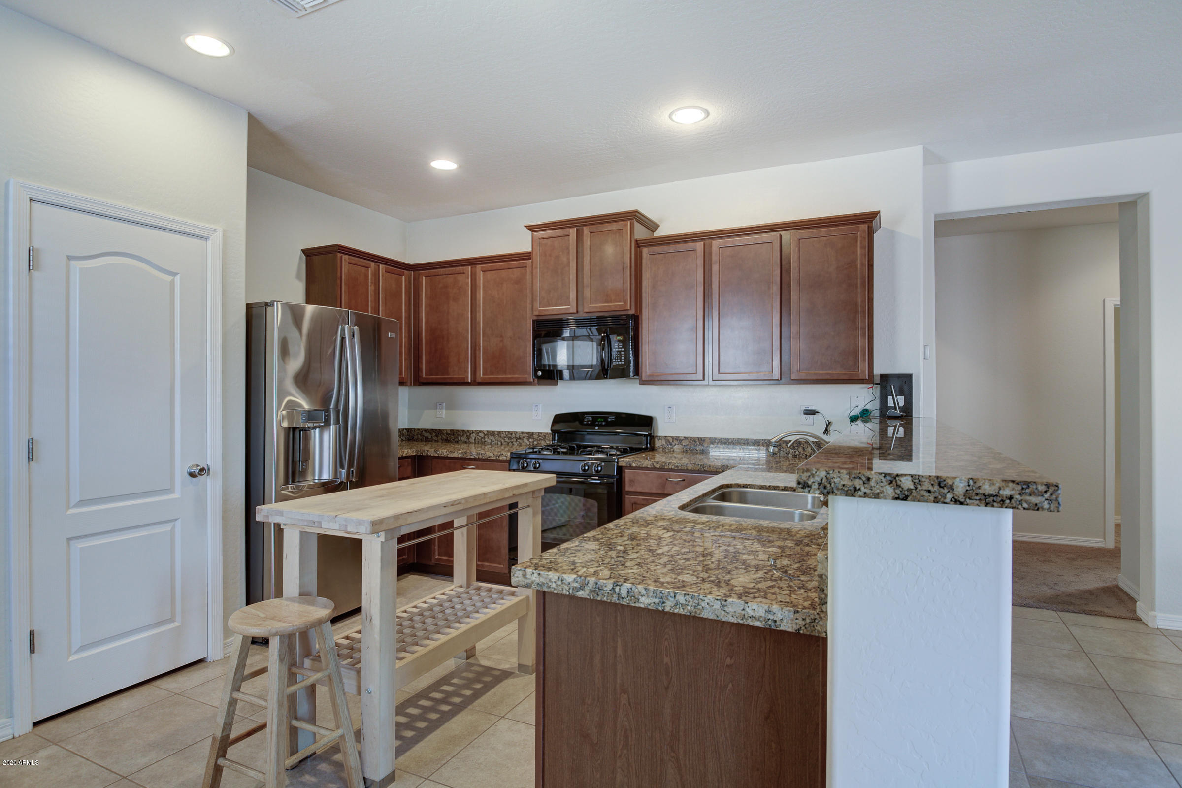 18794 North Lariat Road Maricopa, AZ 85138 - Photo 9 of 32 18794 N Lariat Rd-12