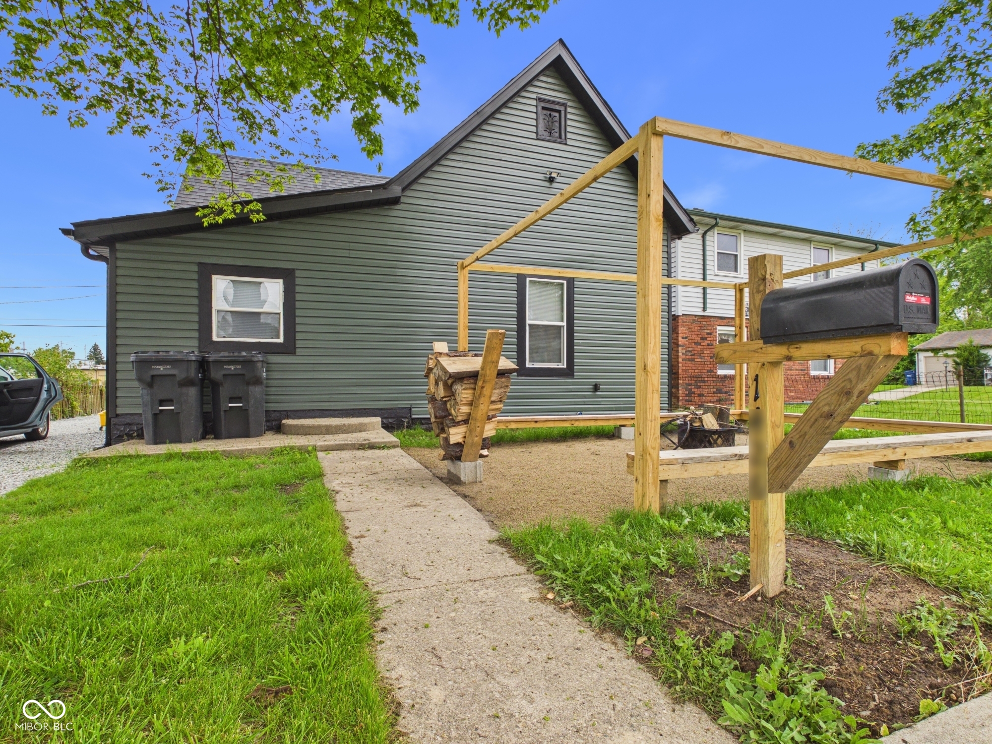 1426 Sherman Street Anderson, IN 46016 - Photo 1 of 35