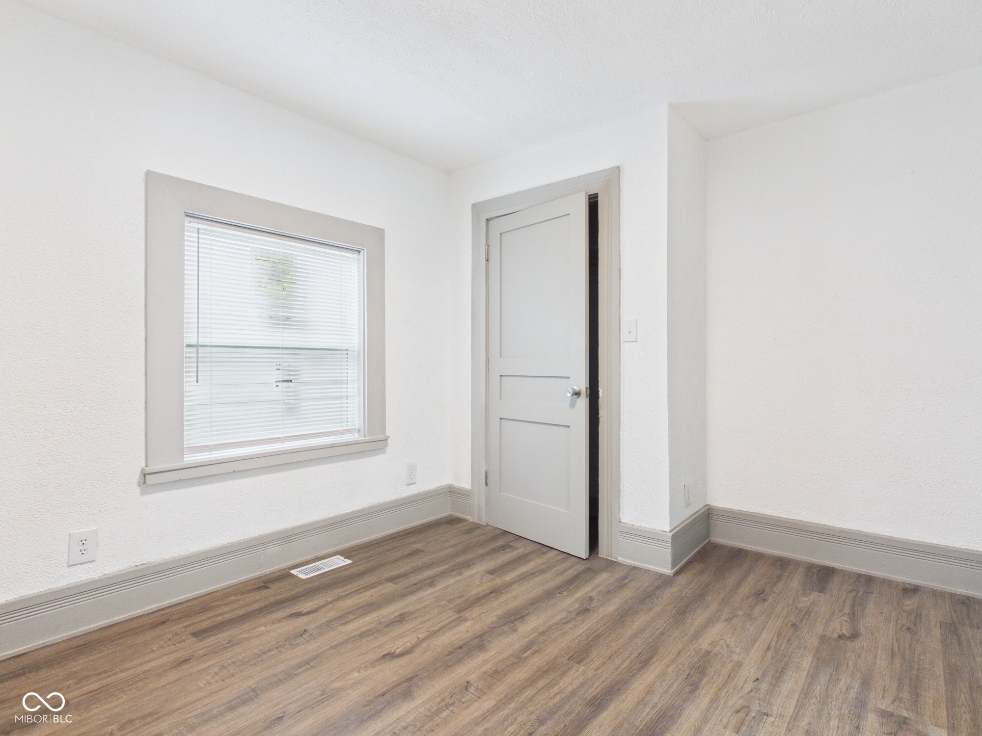 1426 Sherman Street Anderson, IN 46016 - Photo 26 of 35
