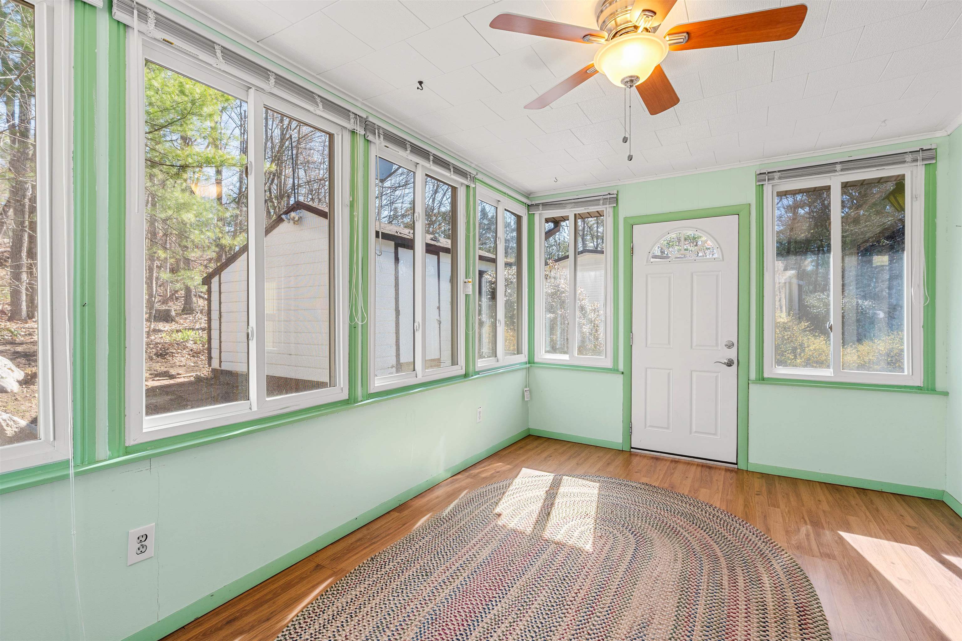 19 Kelly Court Goffstown, NH 03045 - Photo 35 of 41