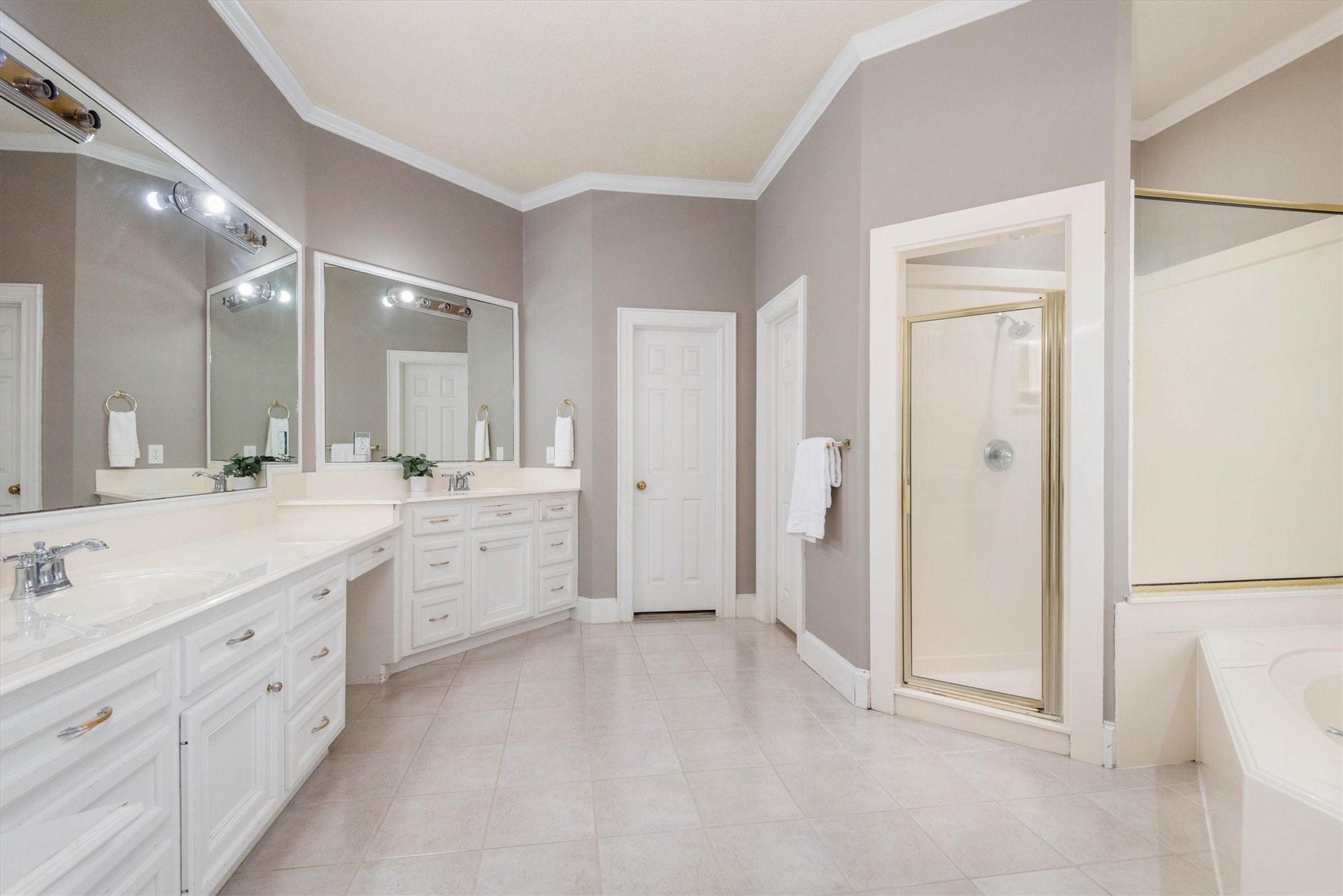 9707 Chipstead Circle Spring, TX 77379 - Photo 16 of 32