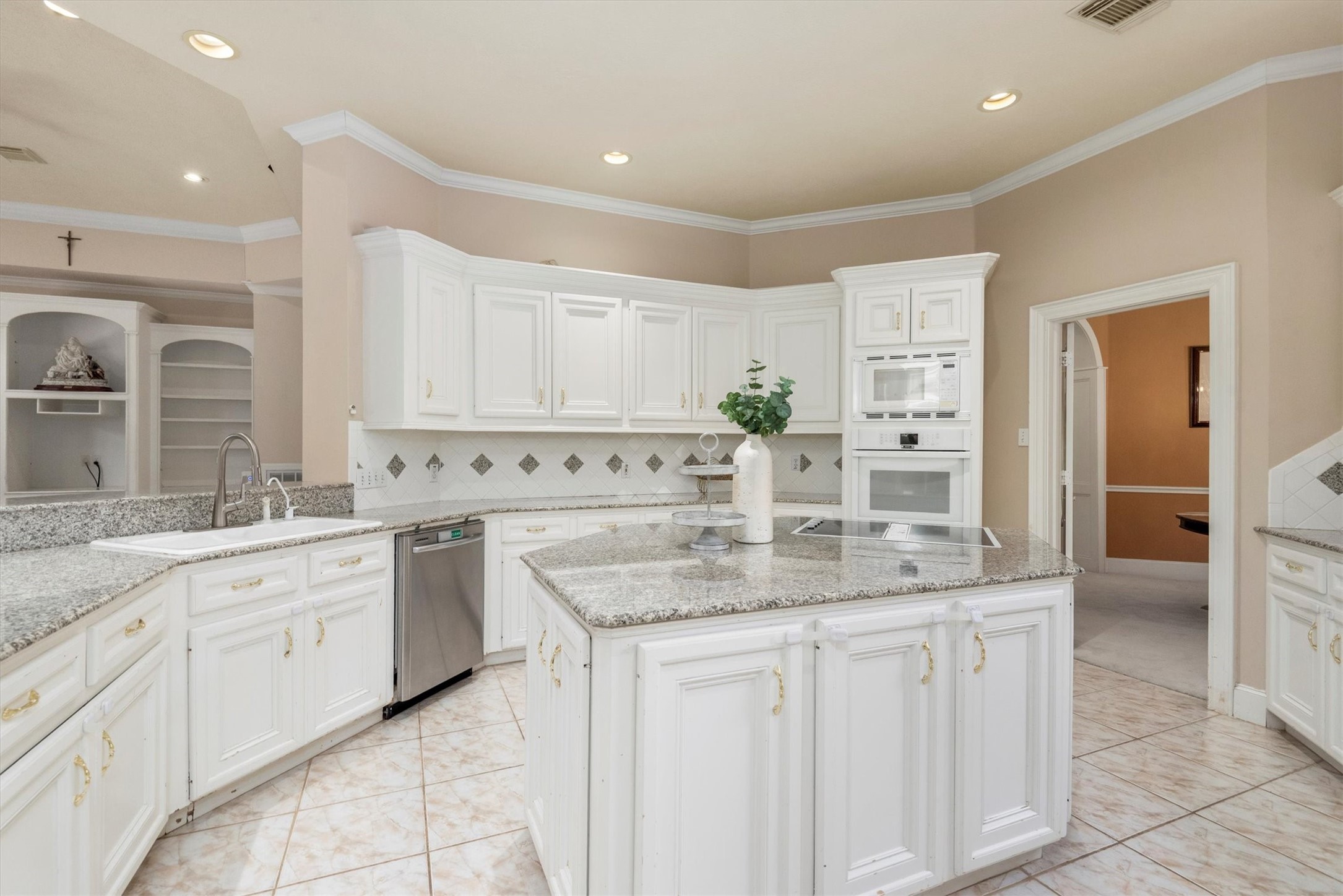 9707 Chipstead Circle Spring, TX 77379 - Photo 7 of 32