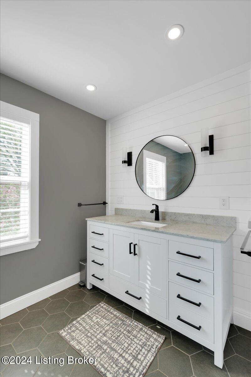 4010 Alton Road Louisville, KY 40207 - Photo 23 of 41 24-4010 Alton Rd-124