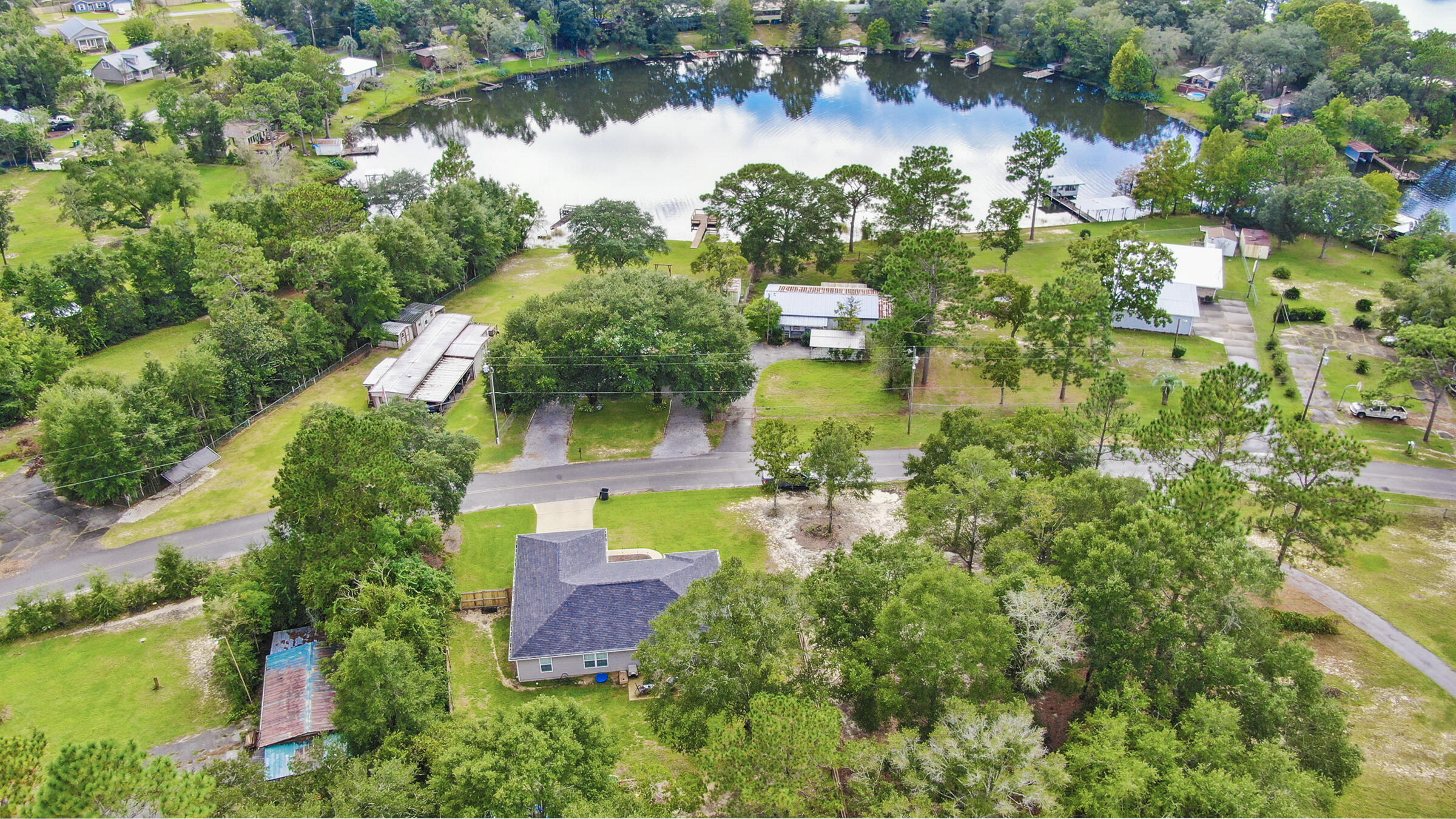 62 Vanderheide Road DeFuniak Springs, FL 32433 - Photo 7 of 27 62 Vanderheide