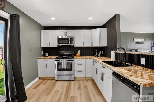 $270,000 | 1061 Sunset Avenue, Blackfoot, ID 83221