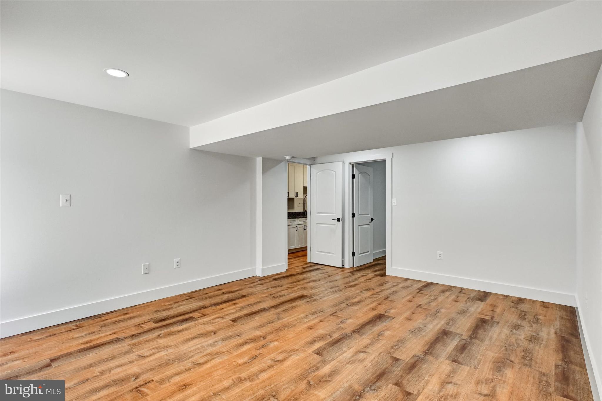 2806 Foxhound Road Ellicott City, MD 21042 - Photo 41 of 55