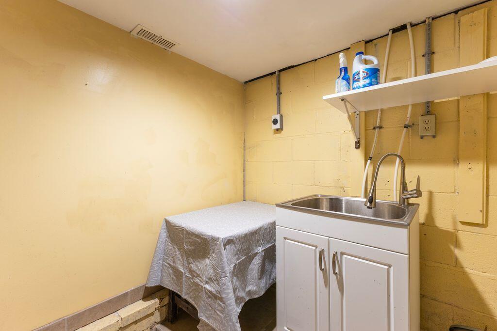 33 McLellan Road Gorham, ME 04038 - Photo 42 of 50 Utiltiy Room/Basement