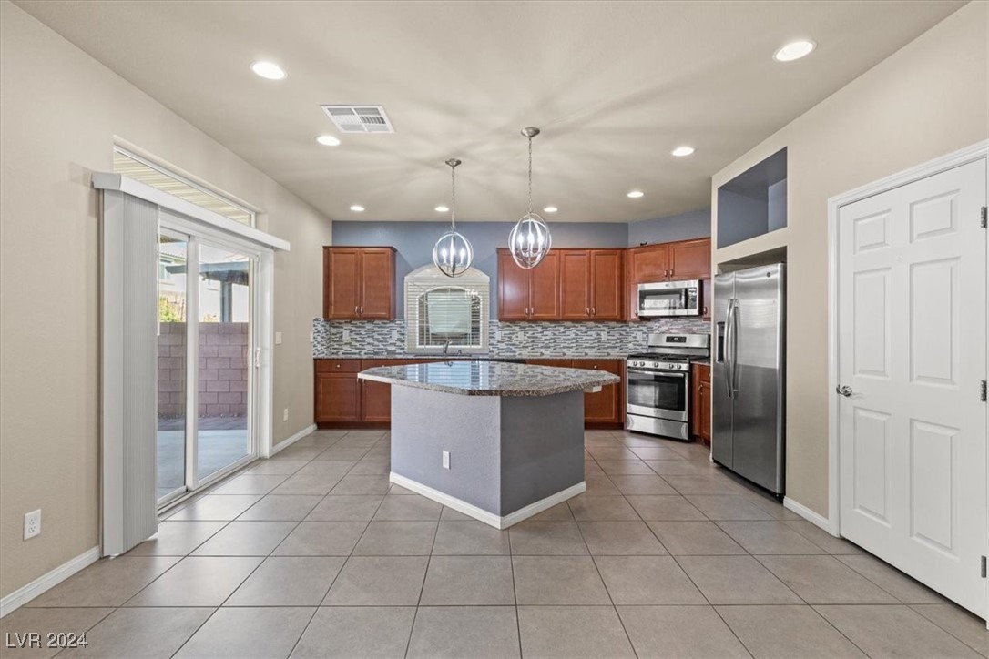 7069 Switchback Ridge Court Las Vegas, NV 89118 - Photo 13 of 56 Gallery Image 13