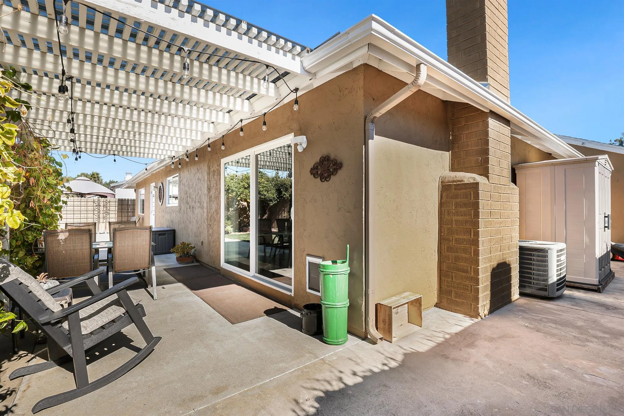 13716 Frame Road Poway, CA 92064 - Photo 33 of 34 a patio with table and chairs
