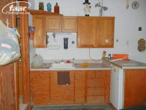 8184 South Vernon Road Durand, MI 48429 - Photo 22 of 23 20394315-21.JPG