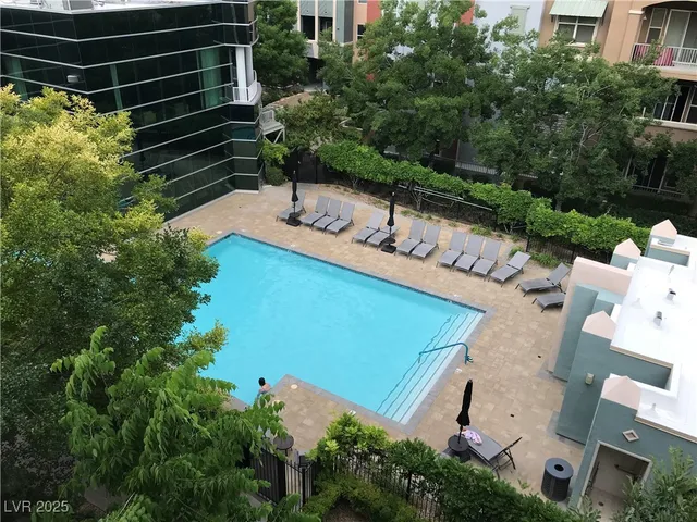 $1,895 | 56 East Serene Avenue, Unit 416, Las Vegas, NV 89123