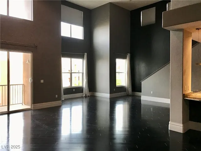 $1,895 | 56 East Serene Avenue, Unit 416, Las Vegas, NV 89123