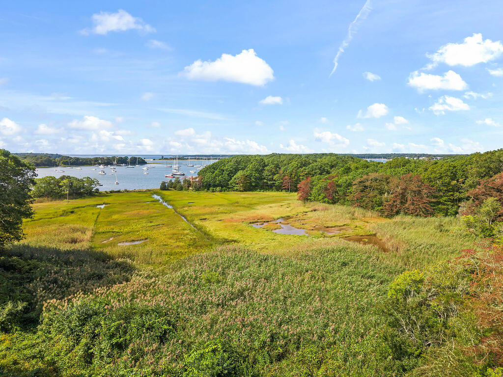115 Red Brook Harbor Road Cataumet, MA 02534 - Photo 16 of 17 DJI_20260917133443_0041_D