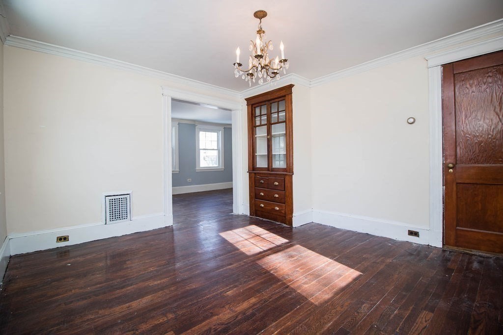 26 Edgemere Road Boston, MA 02132 - Photo 5 of 14
