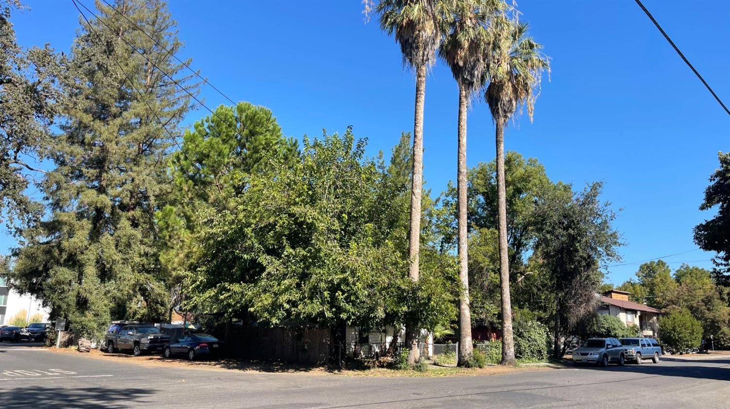 1244 West 3rd Street Chico, CA 95928 - Photo 2 of 7