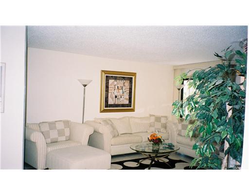 5700 Camino Del Sol, Unit 306 Boca Raton, FL 33433 - Photo 5 of 7 Additional Photo