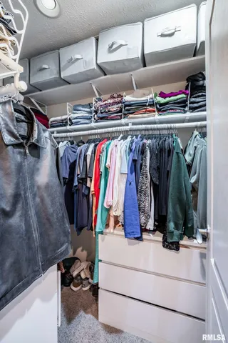 $249,900 | 411 Prince Lane, Herrin, IL 62948