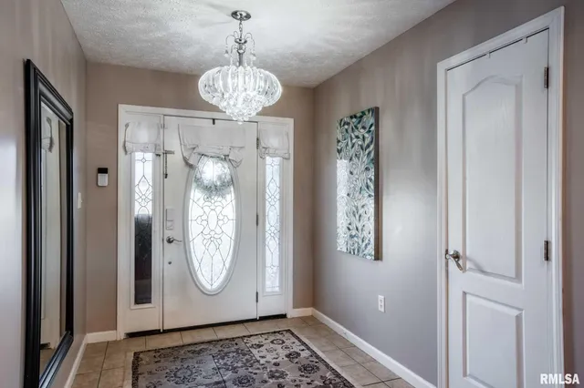 $249,900 | 411 Prince Lane, Herrin, IL 62948