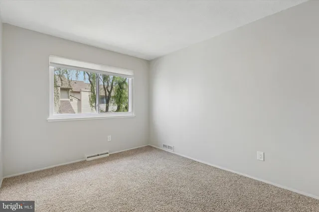 $2,400 | 102 Revere Drive, Harleysville, PA 19438