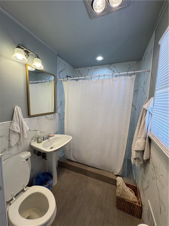3080 Forrest Park Road Southeast Atlanta, GA 30354 - Photo 11 of 17 a bathroom with a sink toilet and a mirror