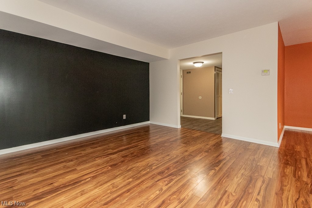 3701 Mayfield Road, Unit 204 Cleveland, OH 44121 - Photo 9 of 33 Gallery Image 9