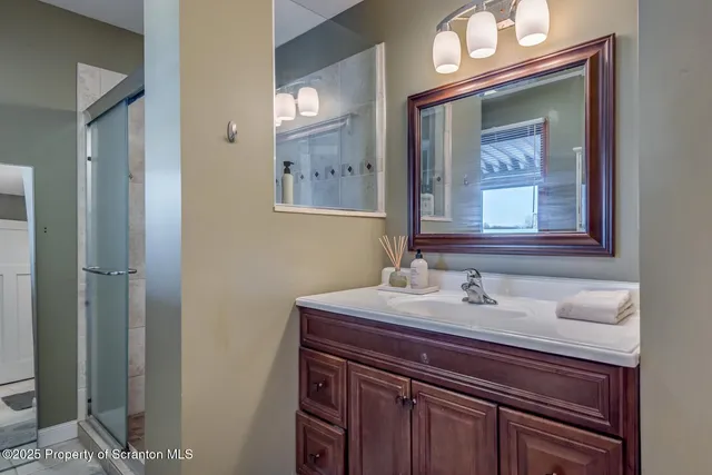 $525,000 | 121 Red Coat Lane, Wilkes Barre, PA 18706