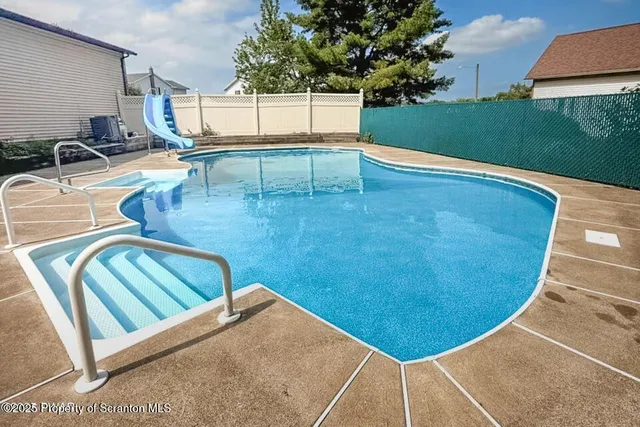 $525,000 | 121 Red Coat Lane, Wilkes Barre, PA 18706