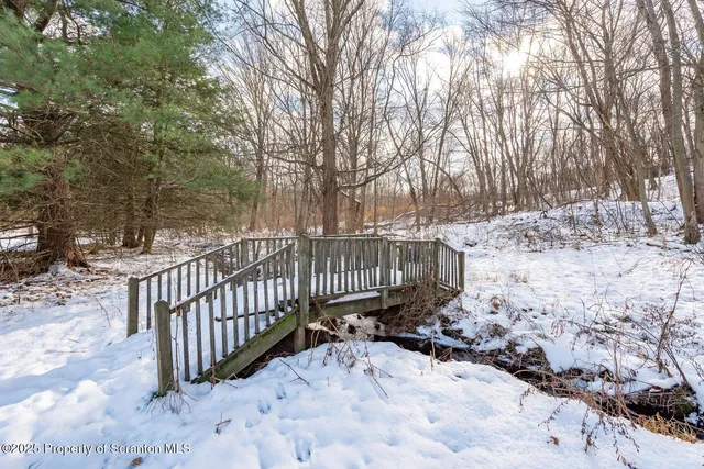 $525,000 | 121 Red Coat Lane, Wilkes Barre, PA 18706