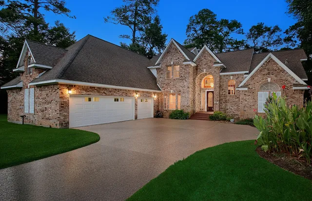 $498,700 | 3134 Lake Island Drive, Montgomery, TX 77356