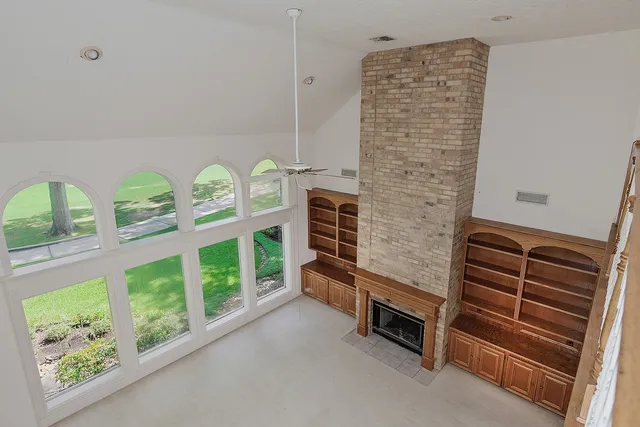 $498,700 | 3134 Lake Island Drive, Montgomery, TX 77356