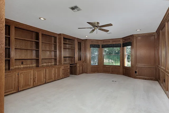 $498,700 | 3134 Lake Island Drive, Montgomery, TX 77356