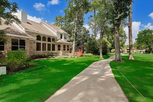 $498,700 | 3134 Lake Island Drive, Montgomery, TX 77356