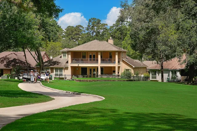 $498,700 | 3134 Lake Island Drive, Montgomery, TX 77356