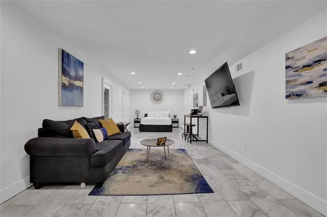 $15,000 | 50 Lakeland Drive Northwest, Atlanta, GA 30305