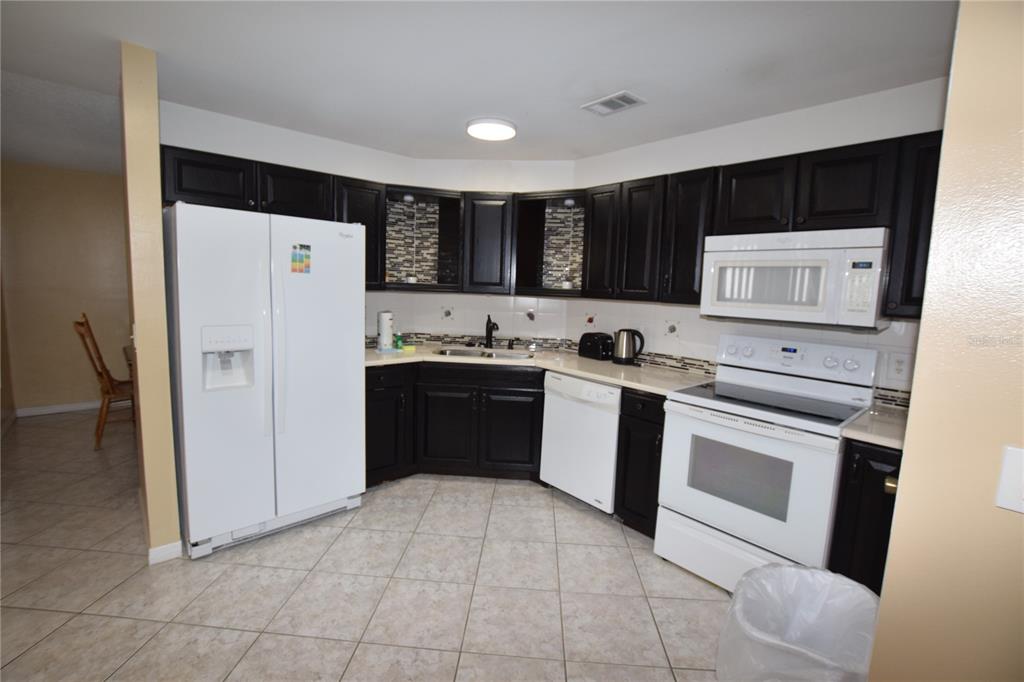 1090 Jason Ridge Court Kissimmee, FL 34747 - Photo 14 of 25