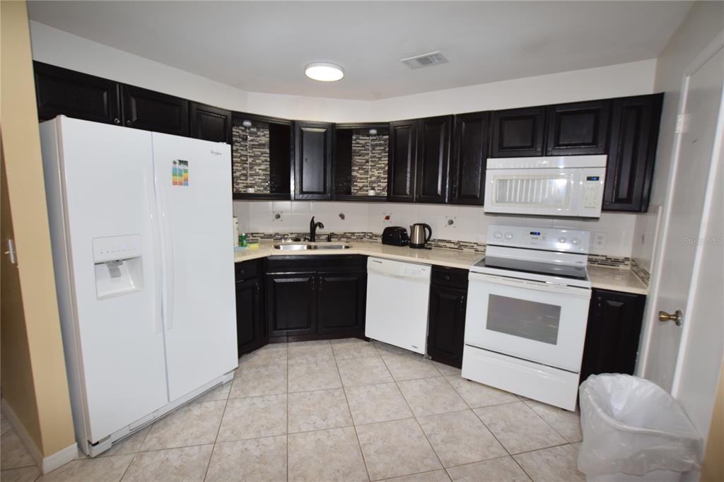 1090 Jason Ridge Court Kissimmee, FL 34747 - Photo 15 of 25