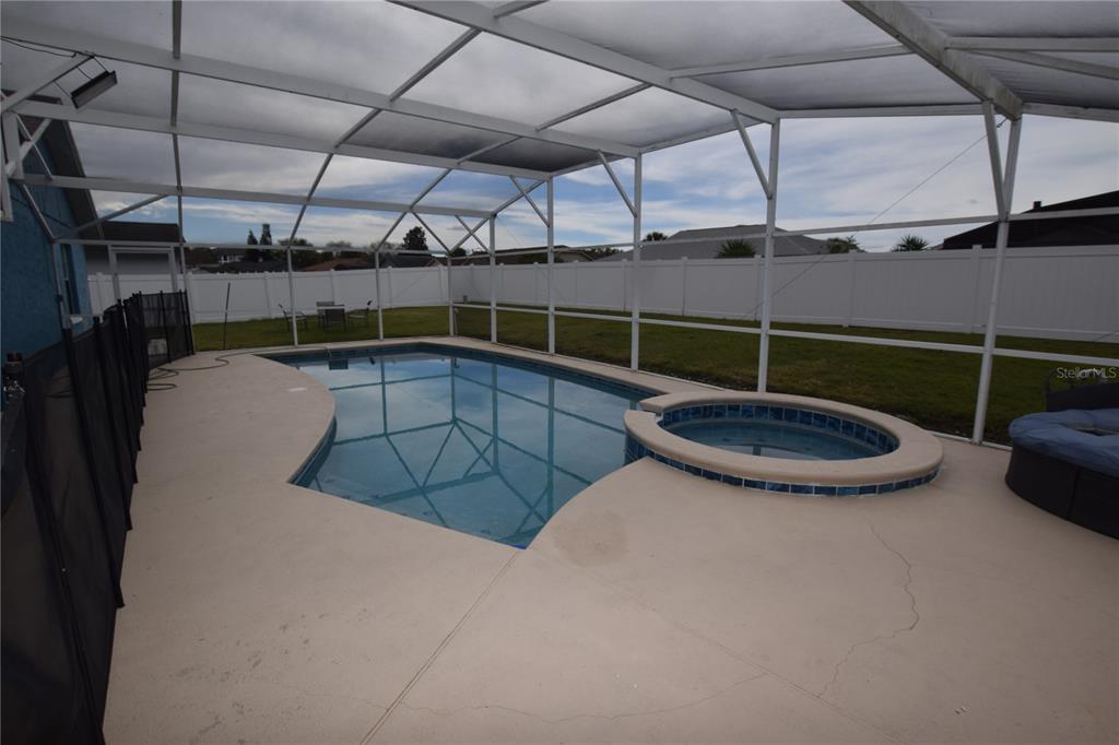 1090 Jason Ridge Court Kissimmee, FL 34747 - Photo 3 of 25