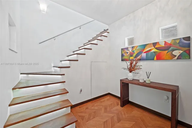 $1,138,990 | 261 Navarre Avenue, Unit A3, Coral Gables, FL 33134