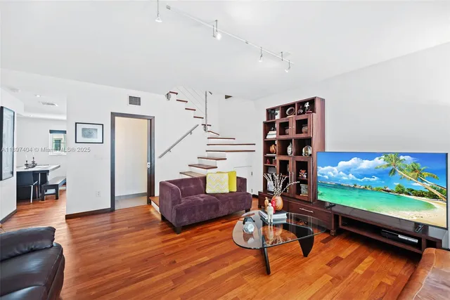 $1,138,990 | 261 Navarre Avenue, Unit A3, Coral Gables, FL 33134