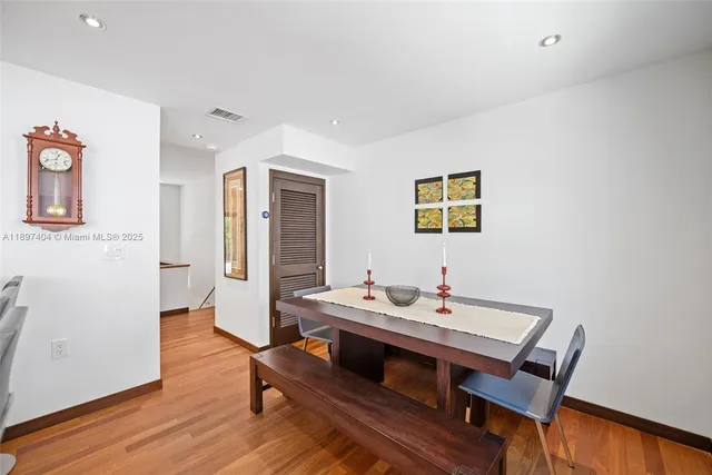 $1,138,990 | 261 Navarre Avenue, Unit A3, Coral Gables, FL 33134