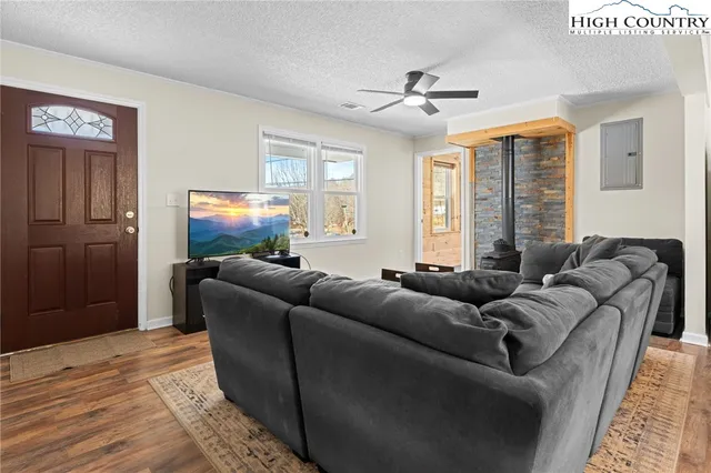 $499,000 | 34 Cynthia Lane, Banner Elk, NC 28604