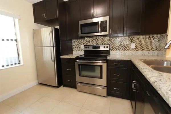 $2,600 | 2987 Northwest 110th Avenue, Sunrise, FL 33322